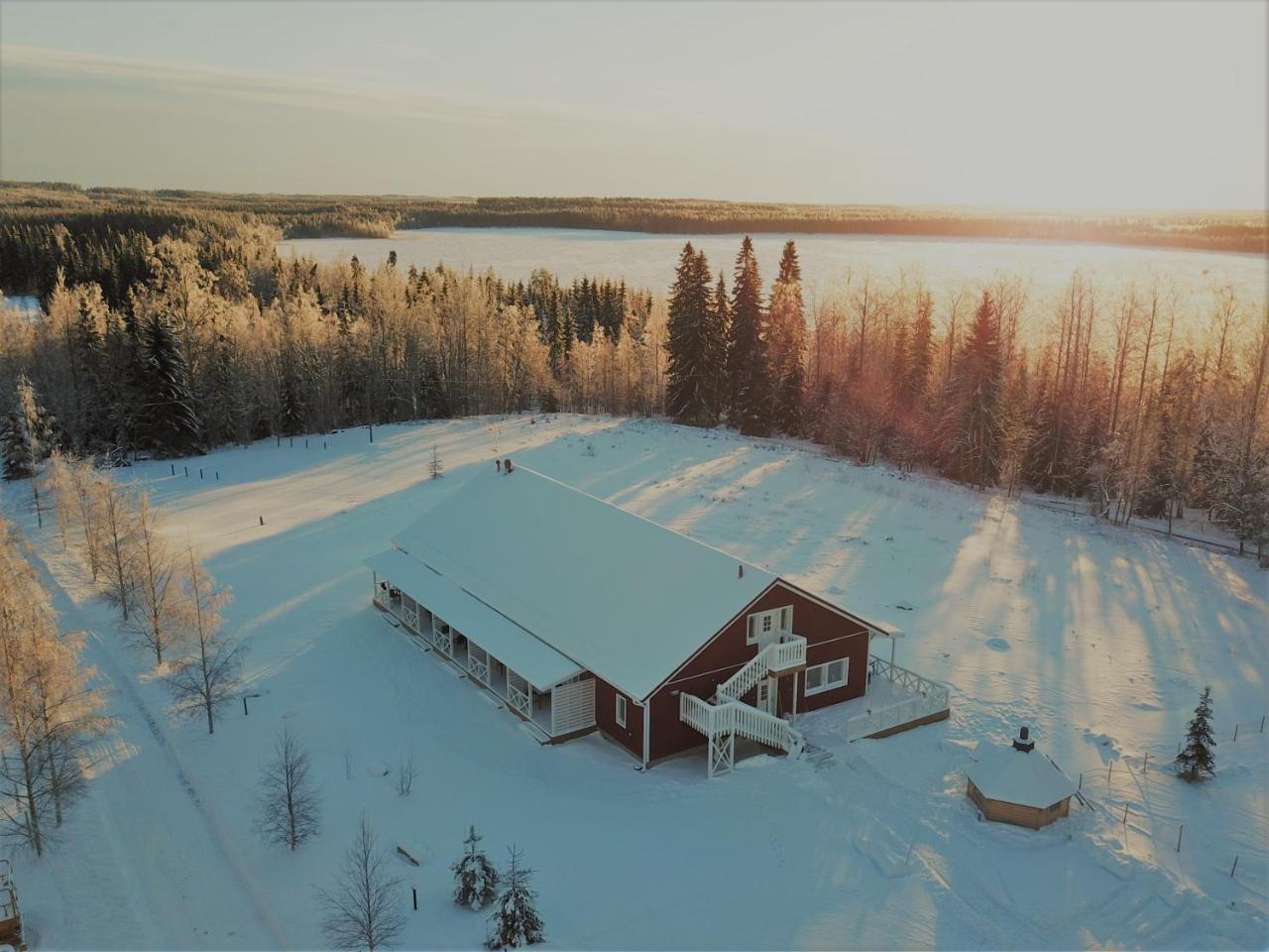 Valkeisen Loma Villa Ahtari Bagian luar foto